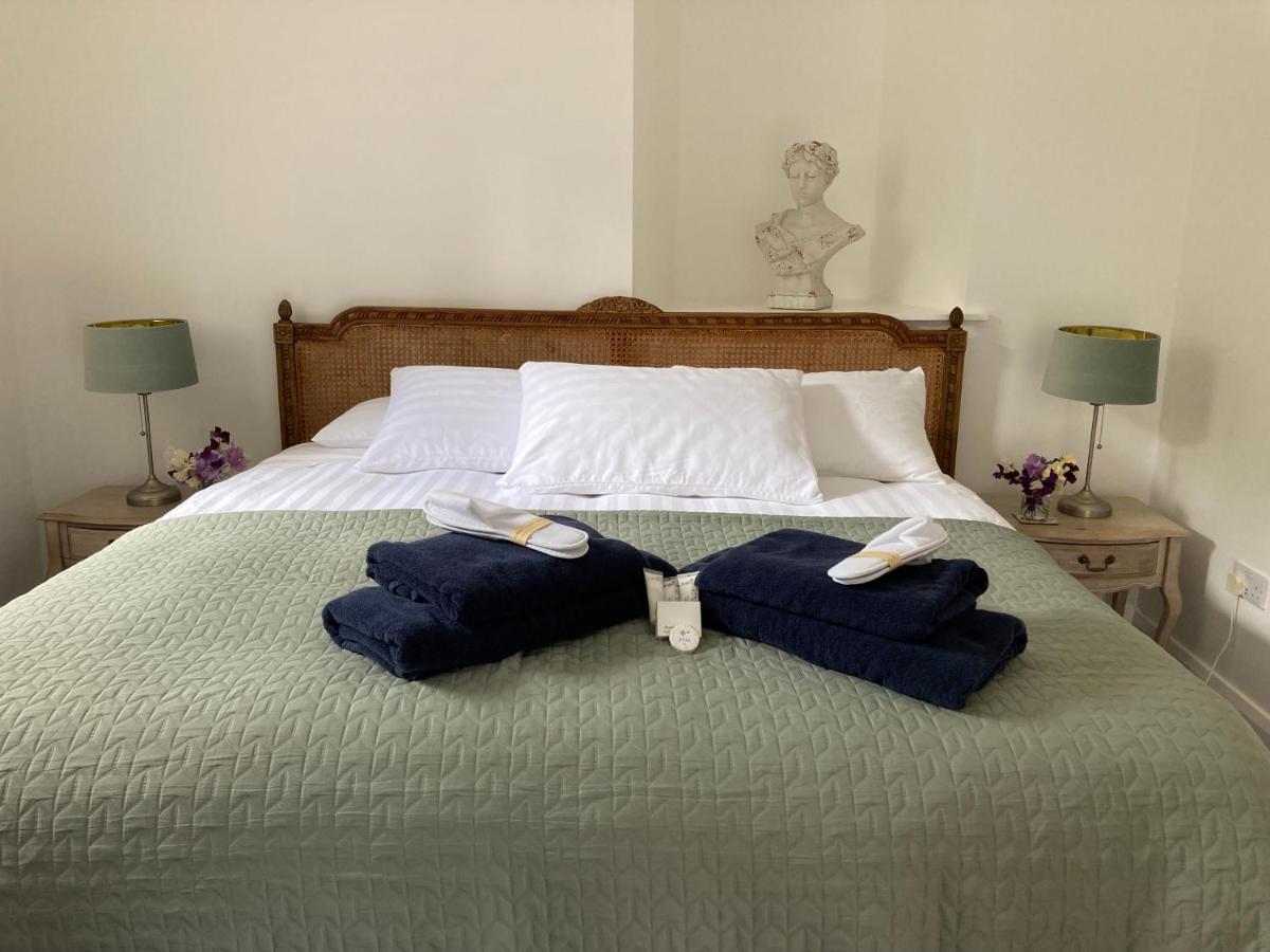 The Garden Rooms At The Courtyard,Townley Hall โดรฮาดา ภายนอก รูปภาพ