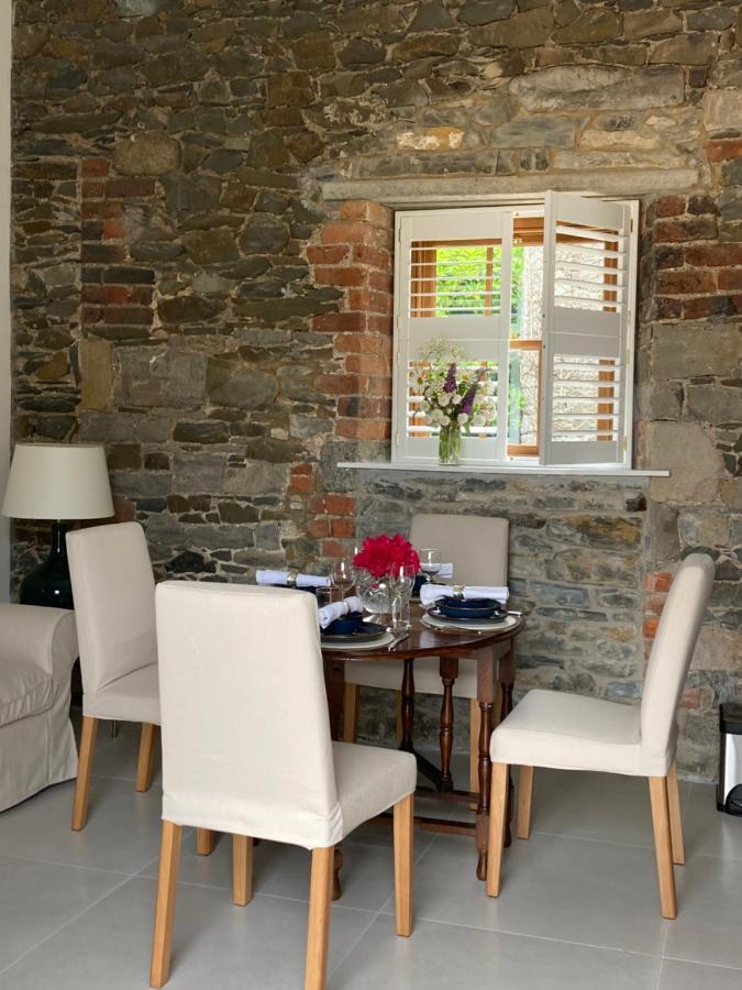 The Garden Rooms At The Courtyard,Townley Hall โดรฮาดา ภายนอก รูปภาพ