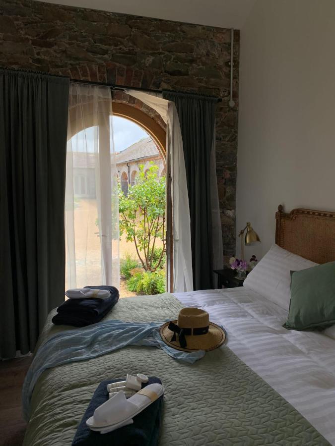 The Garden Rooms At The Courtyard,Townley Hall โดรฮาดา ภายนอก รูปภาพ